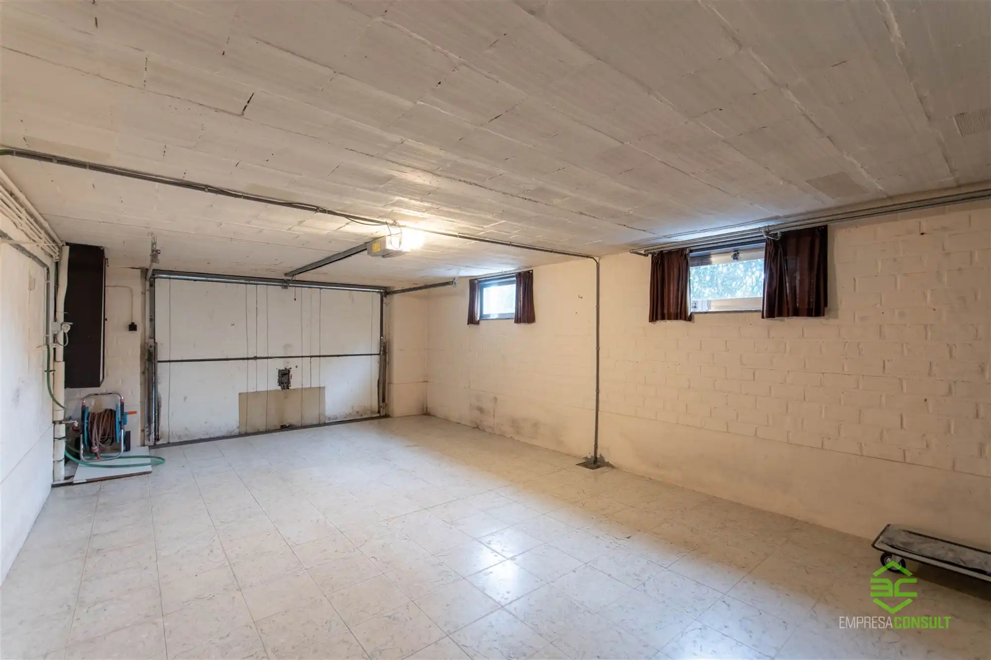 Ruime gezinswoning op een prachtige locatie in Stevoort! foto 13