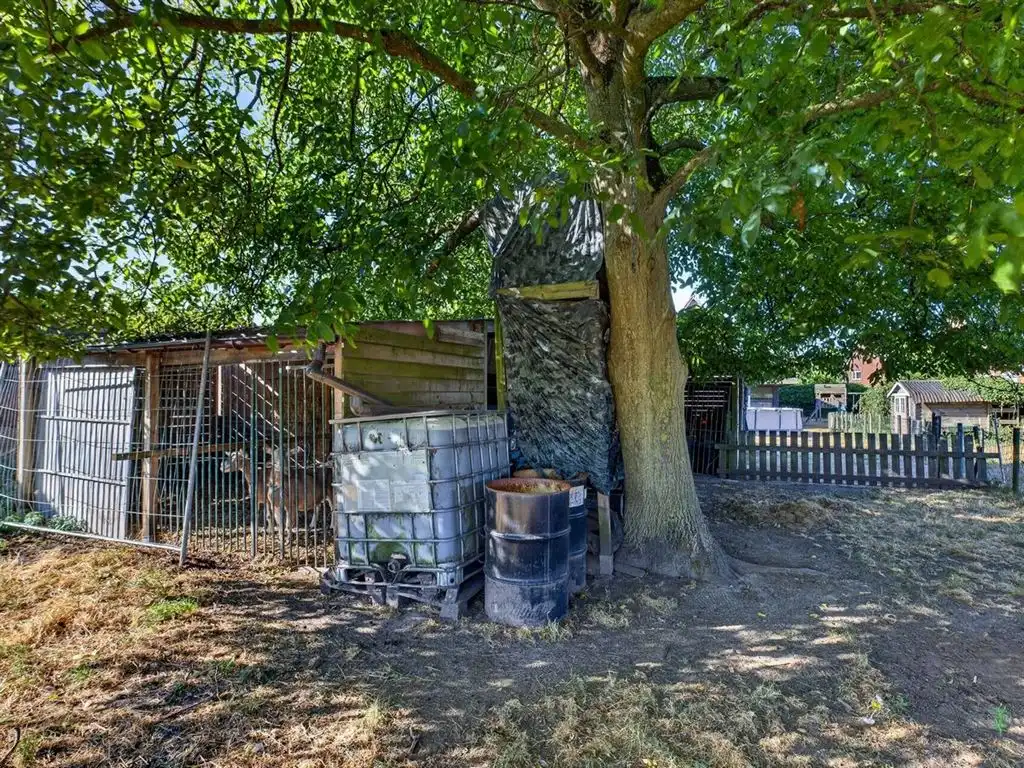 Charmante, rustig gelegen vrijstaande woning foto 12