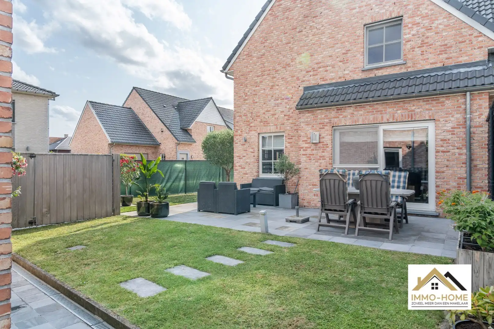 Knappe instapklare HOB met vrijstaande garage te Lokeren ! foto 26