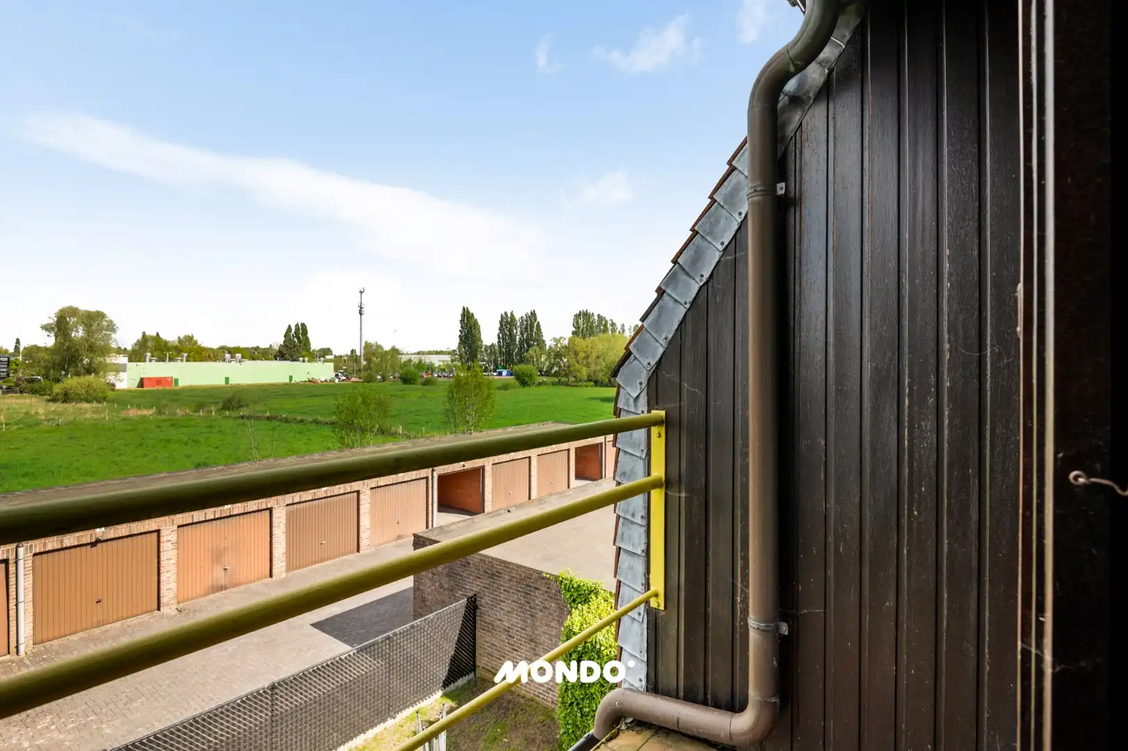 Ruim en lichtrijk appartement met 3 slaapkamers! foto 15