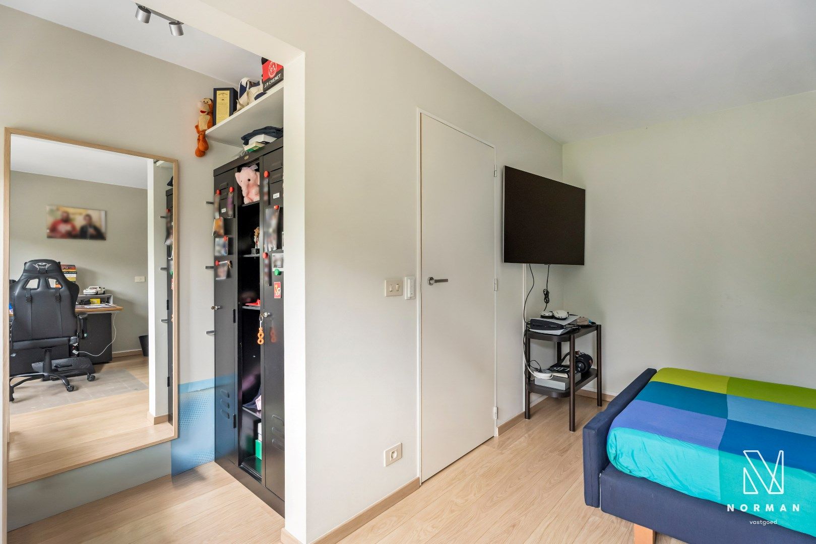 Instapklare & energiezuinige (EPC A) woning met 4 slpk - ideaal gelegen in Kortrijk foto 13