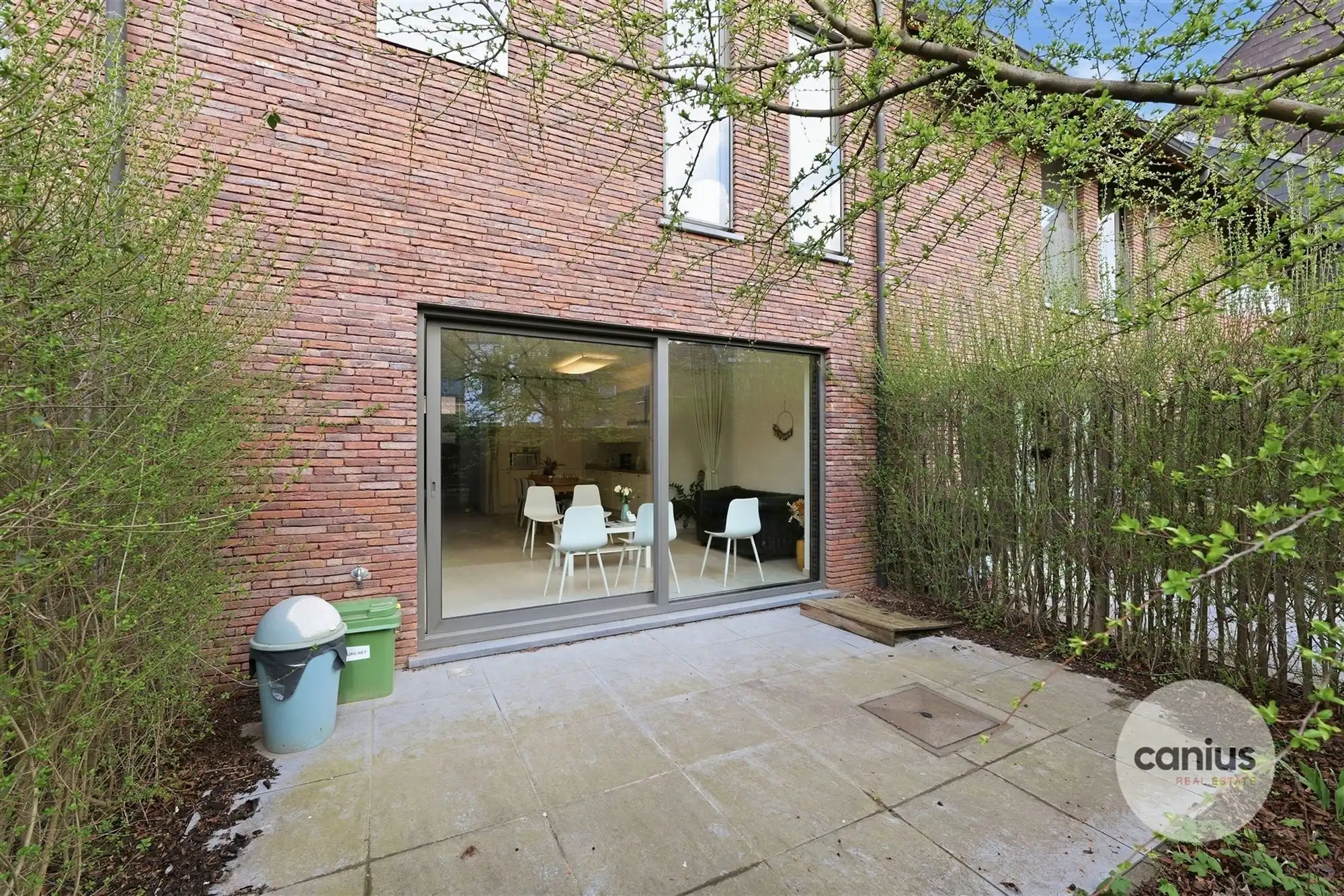 WONING MET LIFT NABIJ HET CENTRUM foto 29