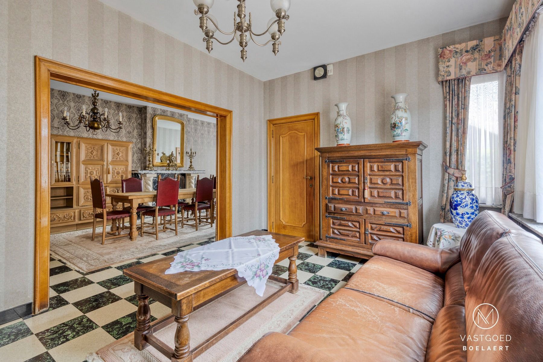 Huis met 3 slaapkamers, garage en tuin te koop in Nieuwerkerken foto 8