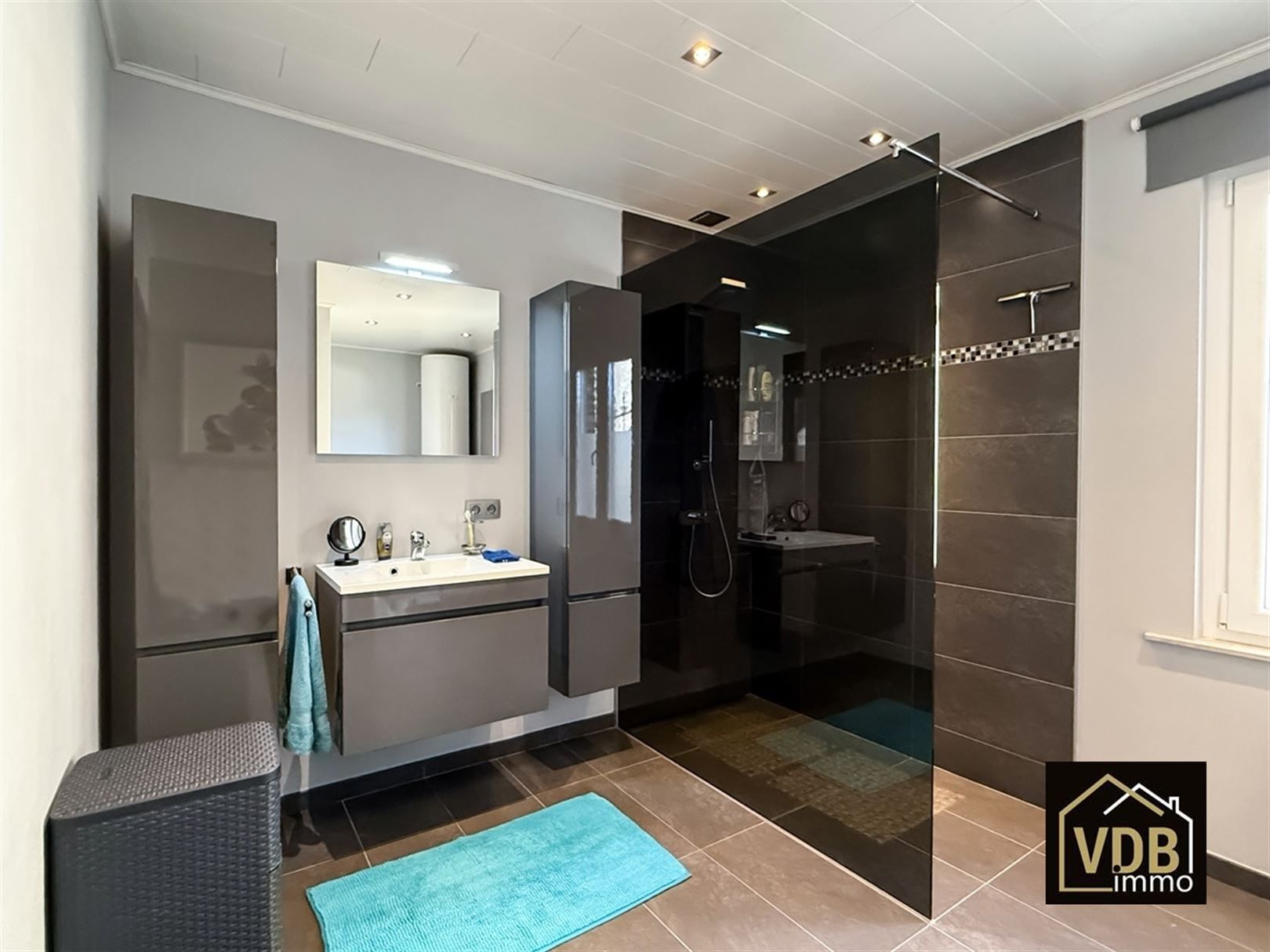 Riante woning - open bebouwing - met loods foto 23