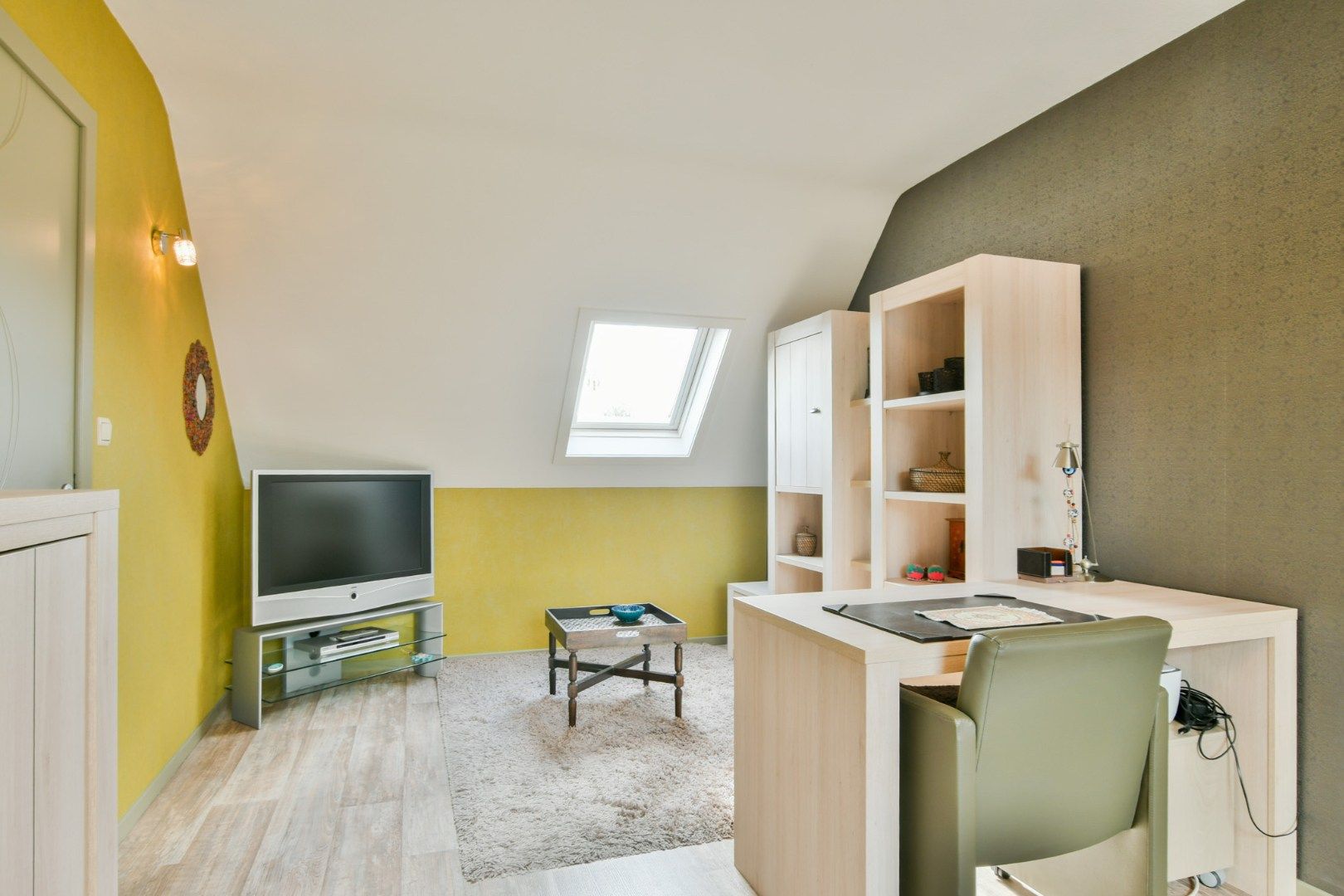 Prachtig onderhouden woning in een residentiële buurt foto 18