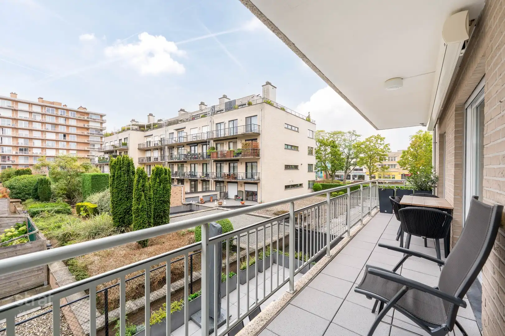 Smaakvol gerenoveerd doorloopappartement met 3 slaapkamers foto 13