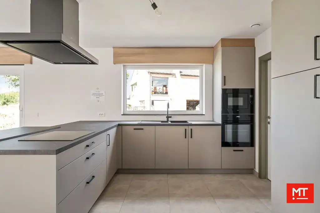 Halfopen nieuwbouwwoningen op een rustige locatie in Wervik foto 10