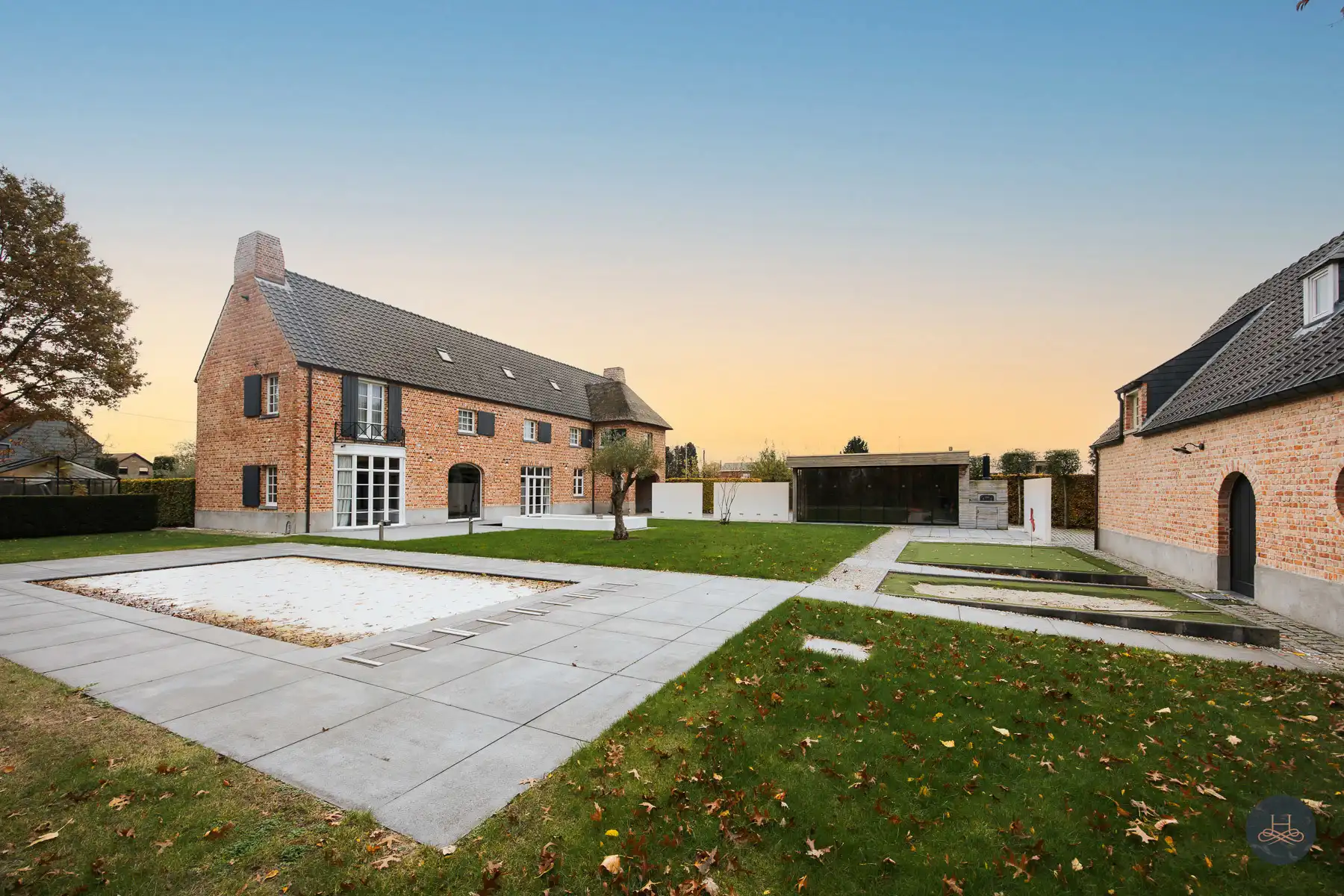 Exclusieve villa temidden van het groen foto 23