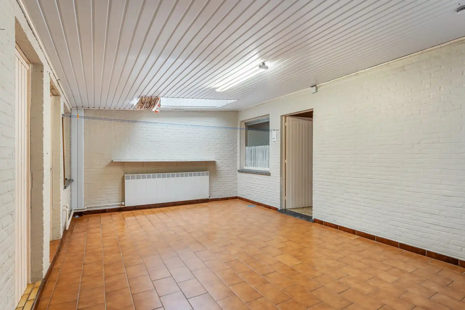 Te renoveren woning op leuke locatie! foto 7