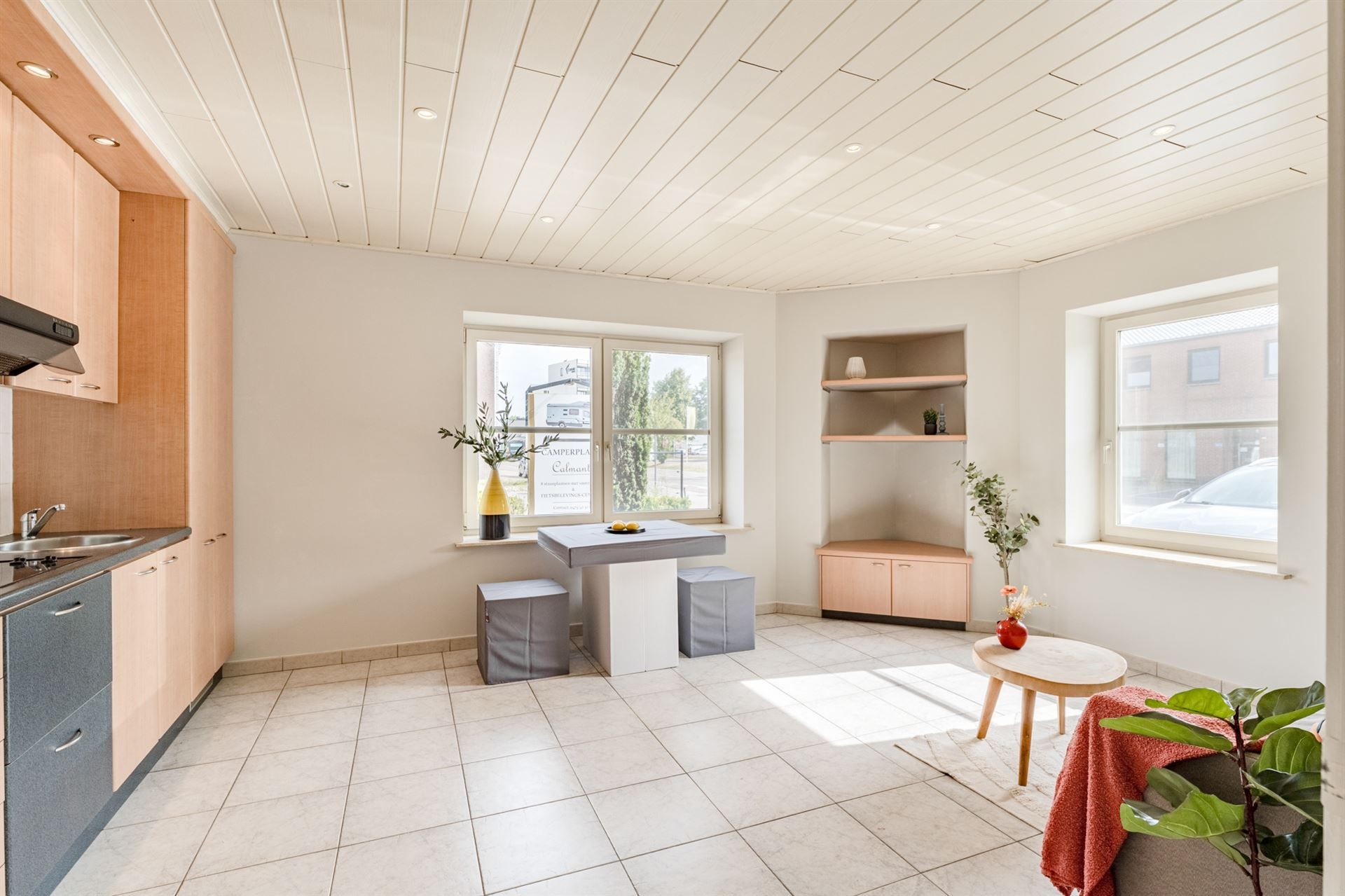 Gelijkvloers appartement met 1 slaapkamer foto 6