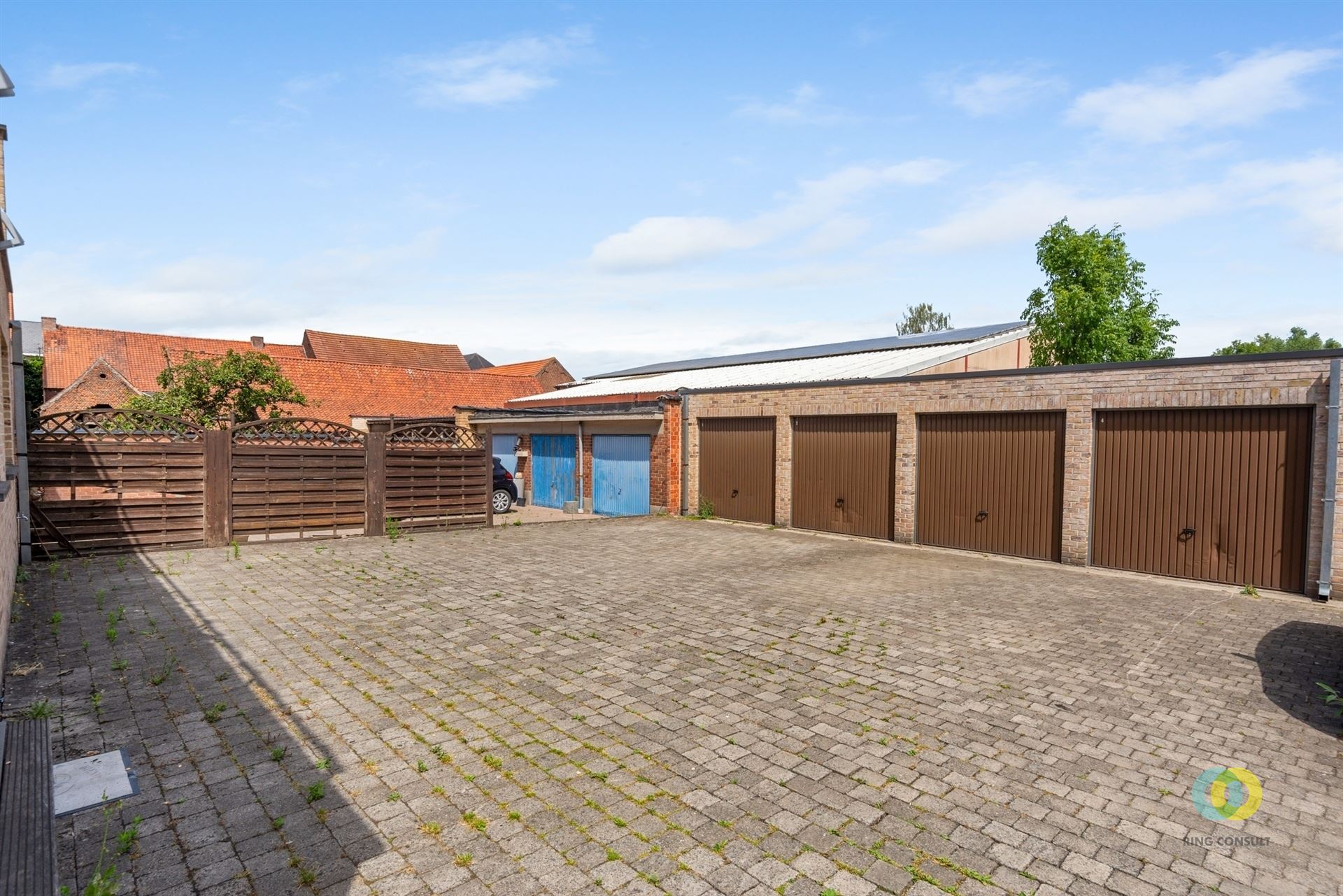 appartement met twee slaapkamers en garage foto 13