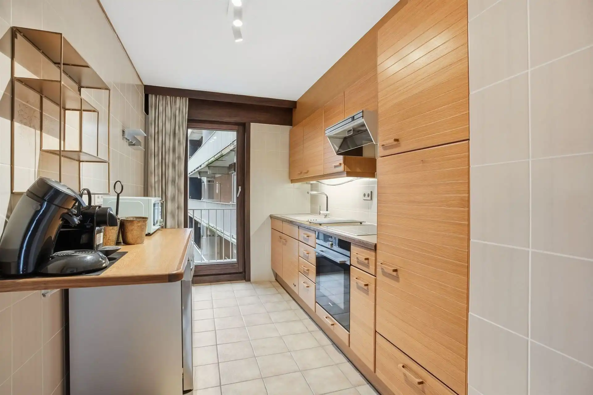 ZONNIG / INSTAPKLAAR  foto 9