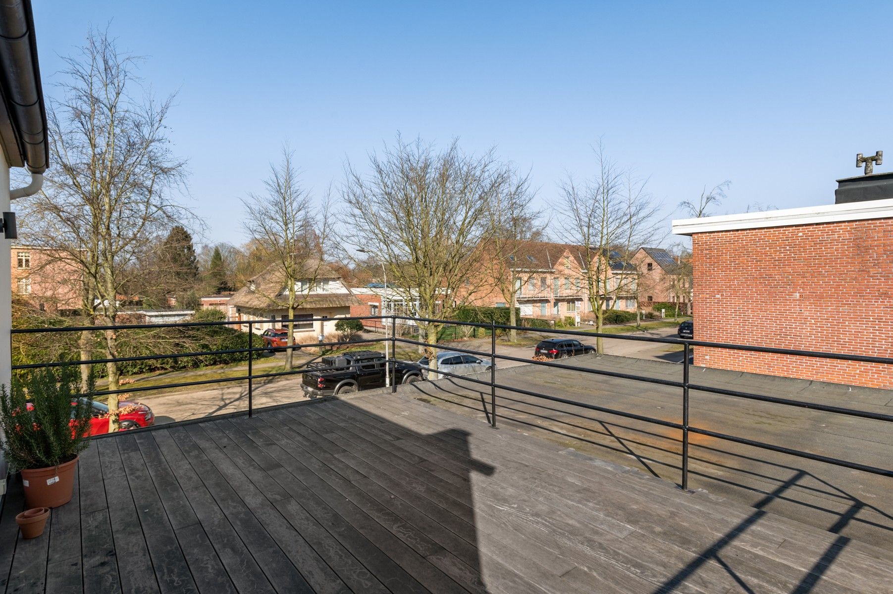 Veelzijdige woning op centrale ligging foto 12