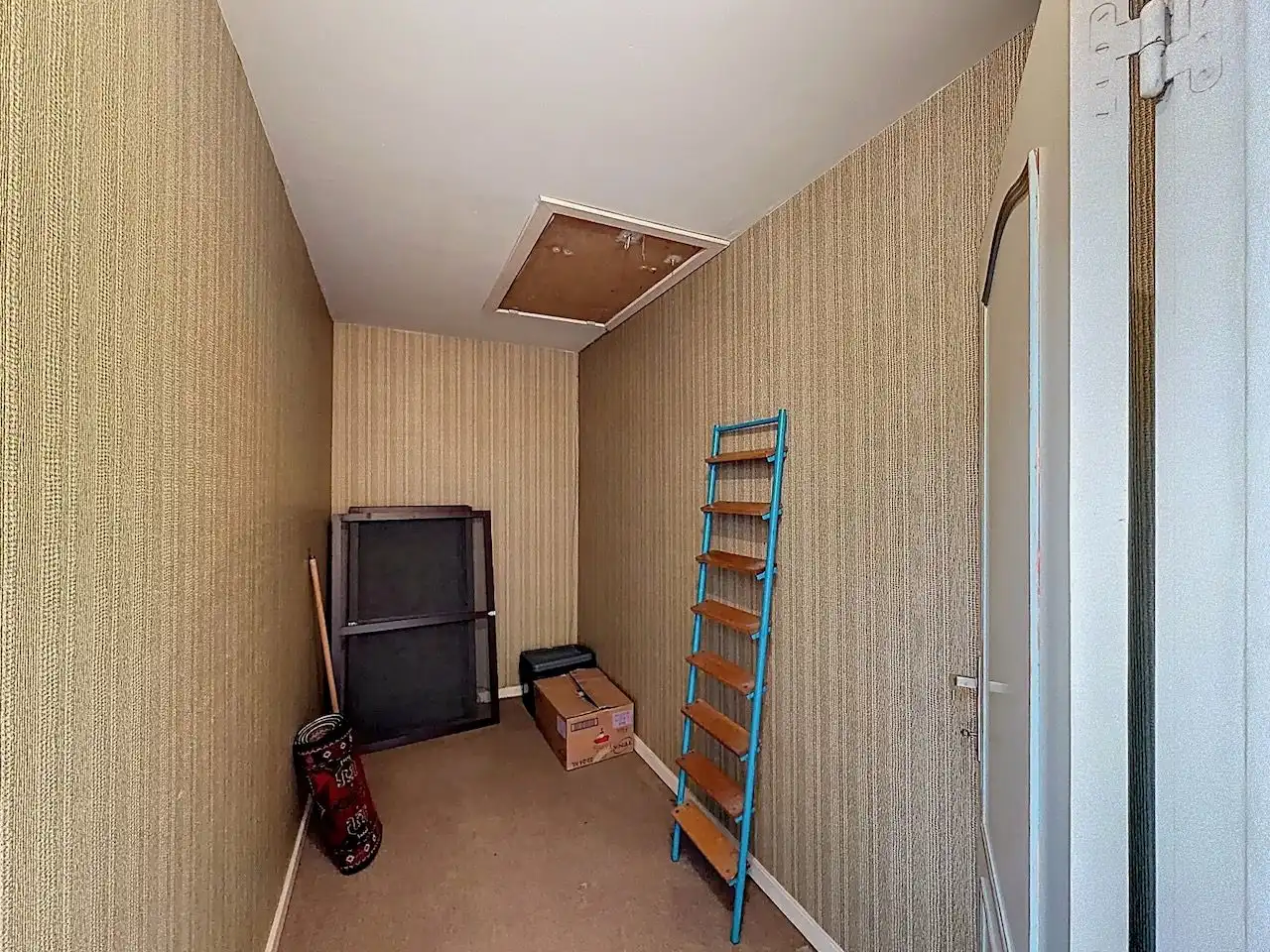 Bel-étage woning met drie slaapkamers en twee garages in het centrum van Heist-Aan-Zee foto 26