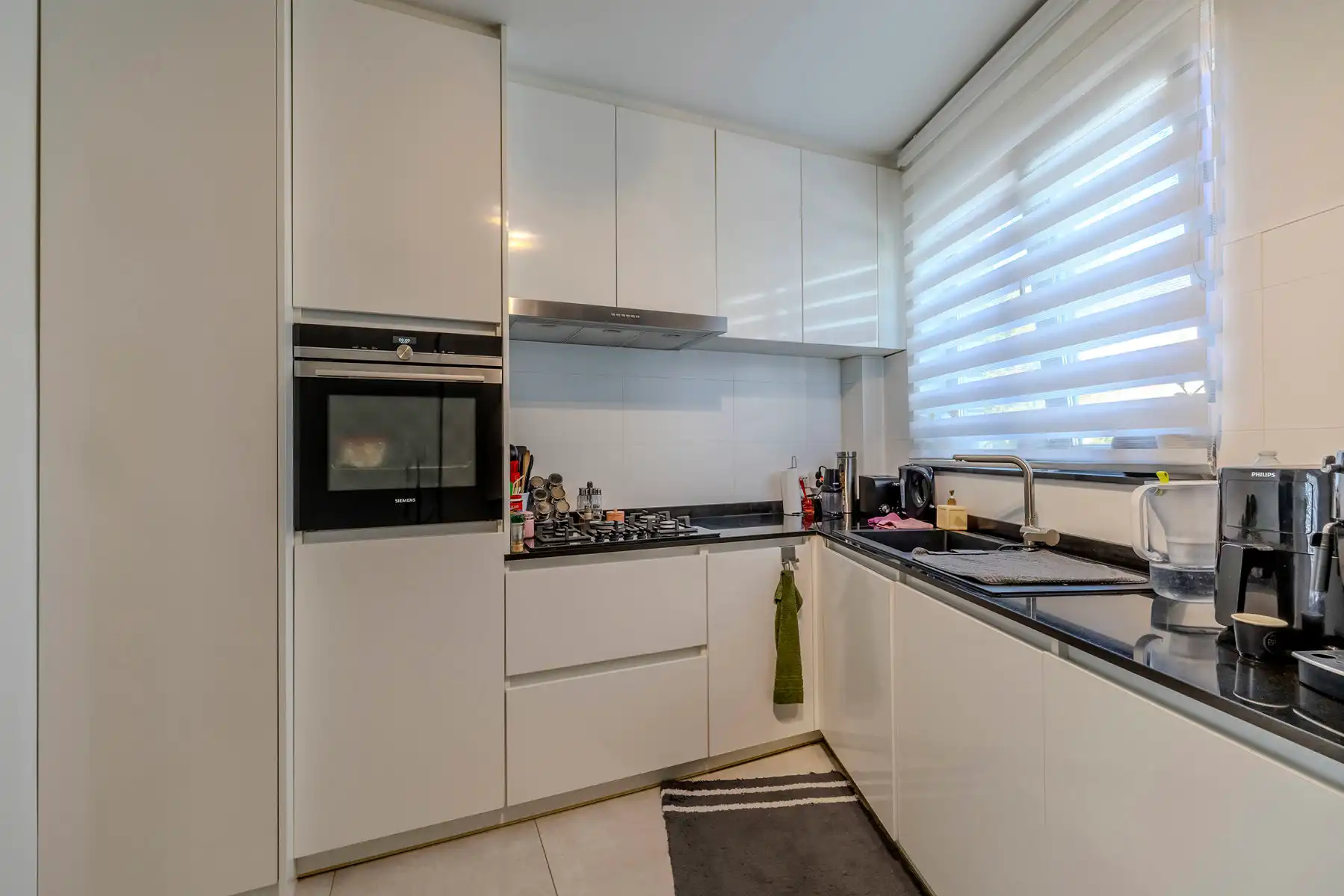 Volledig gerenoveerd appartement van 91m² in Herentals  foto 9