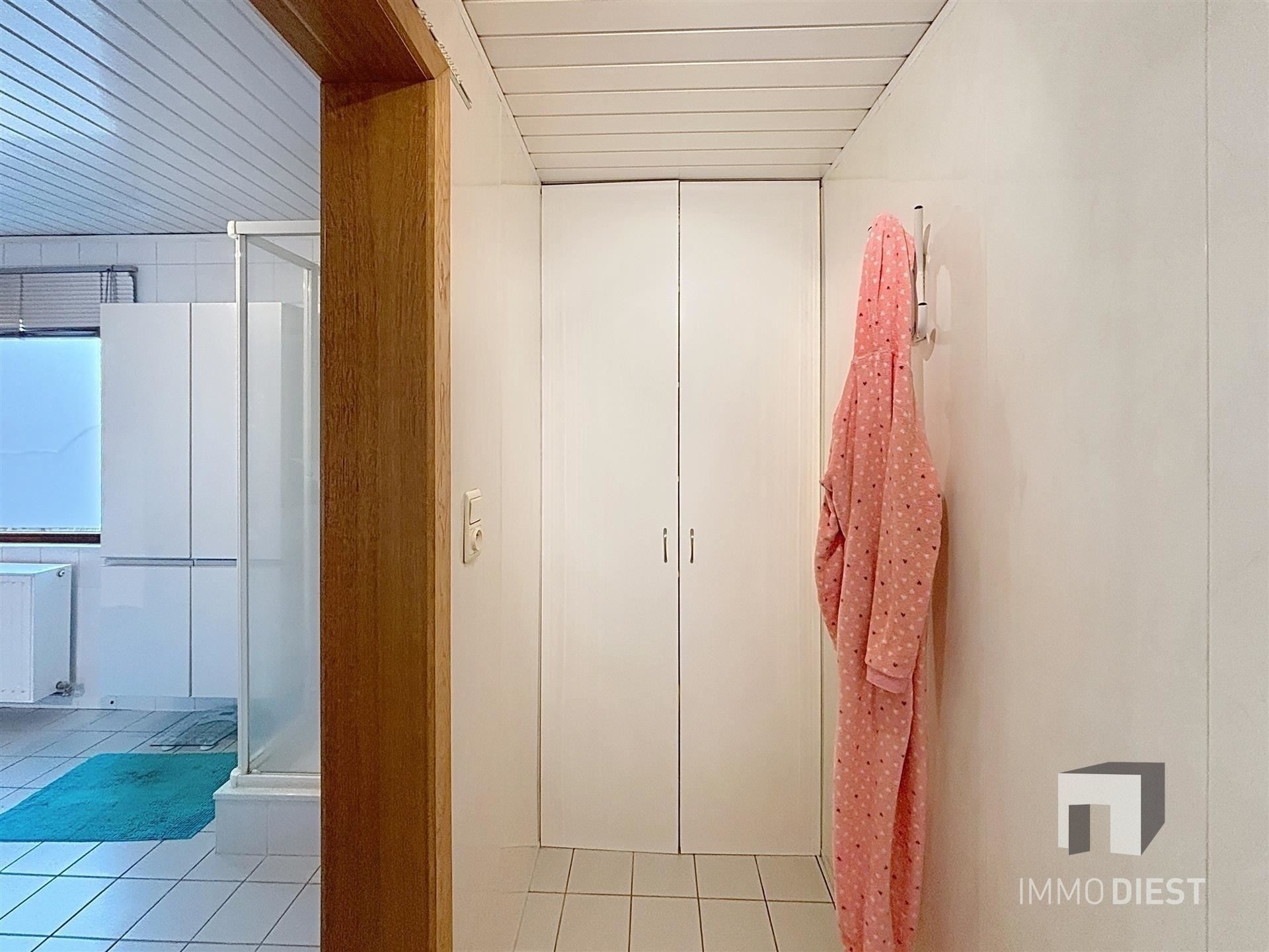 Charmante woning op 15,85are op uitstekende locatie foto 28