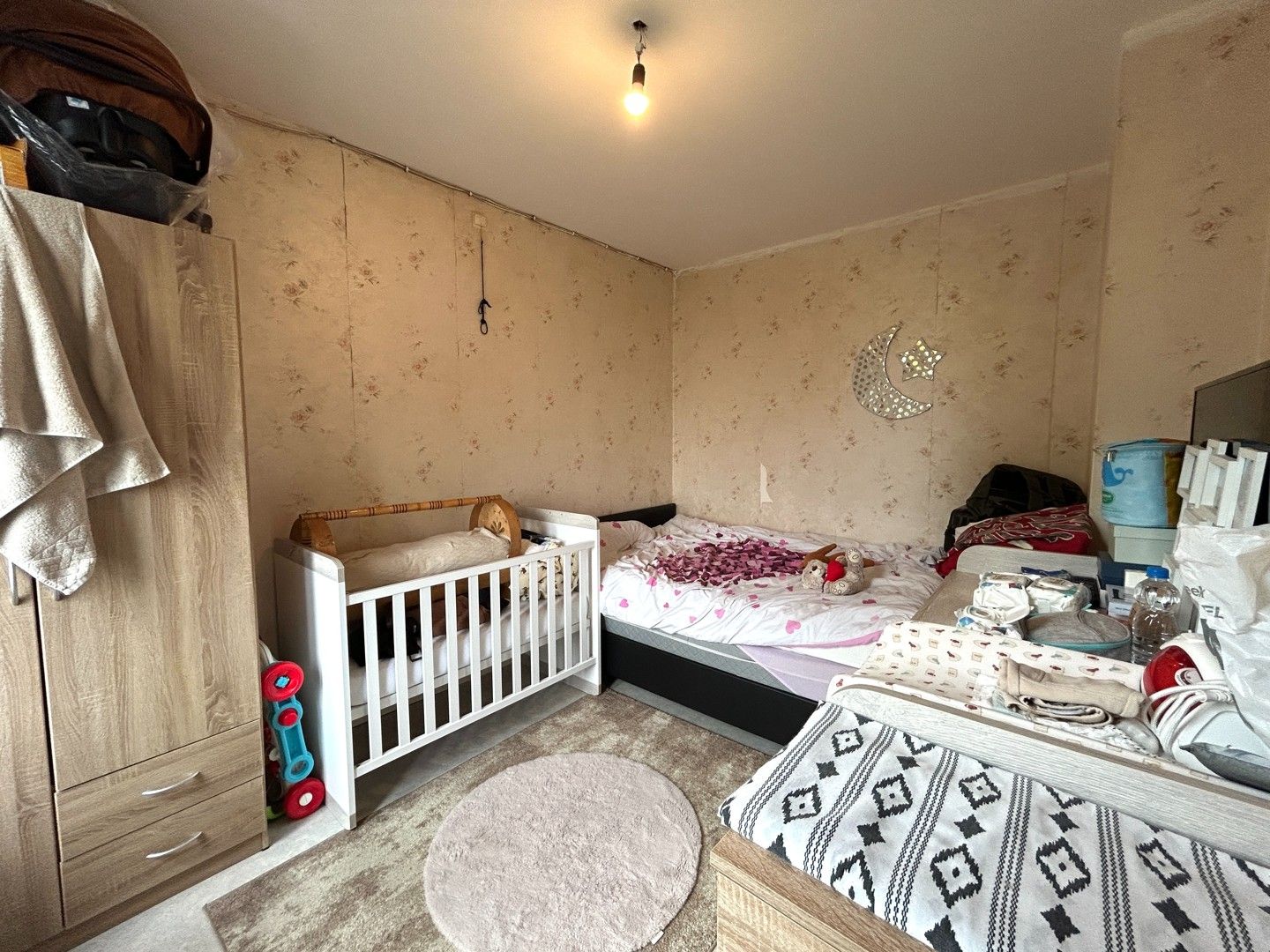 Instapklaar appartement met 1 slaapkamer te Ardooie! foto 5