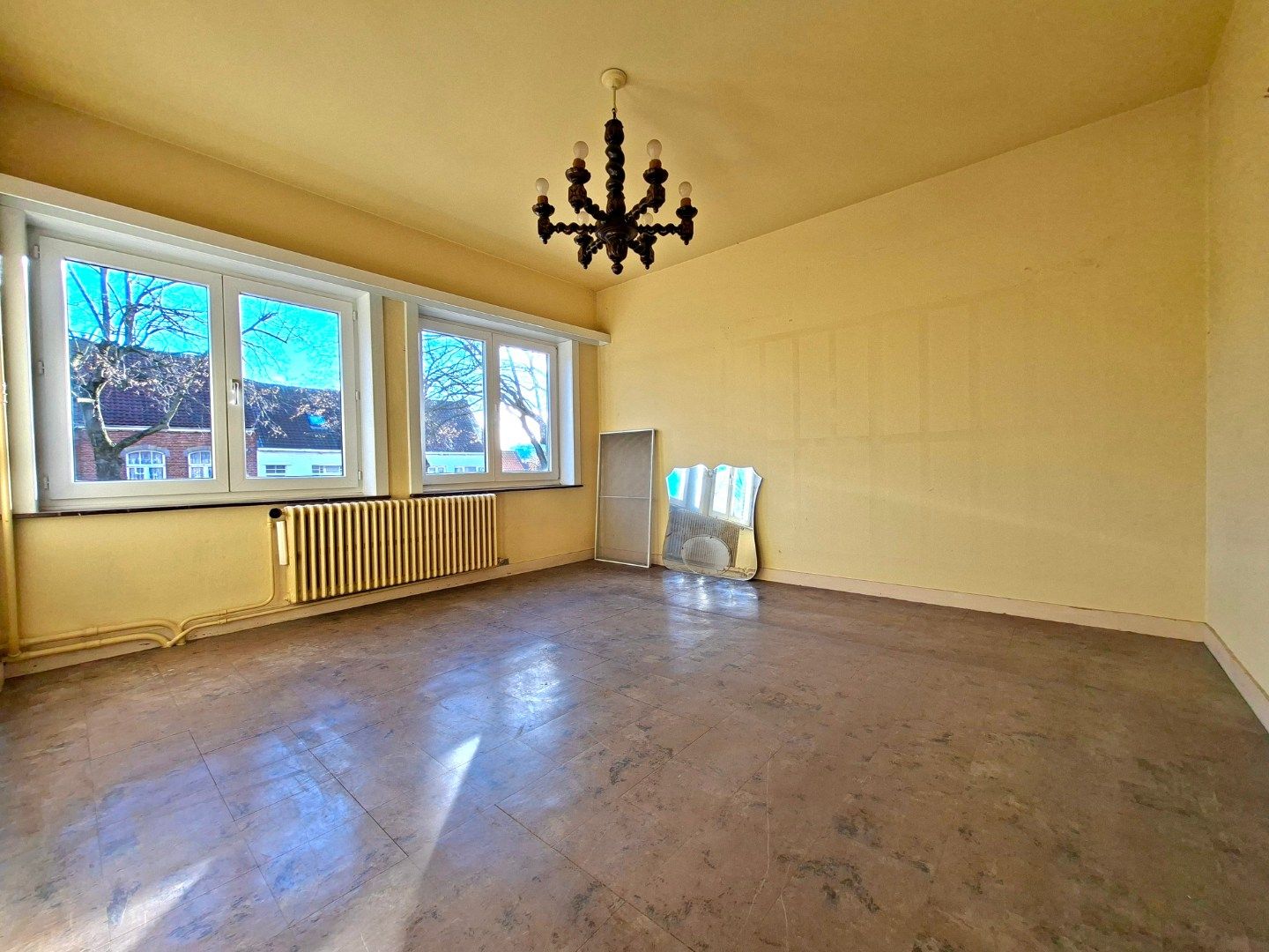 Ruime woning op de rand van Brugge foto 7