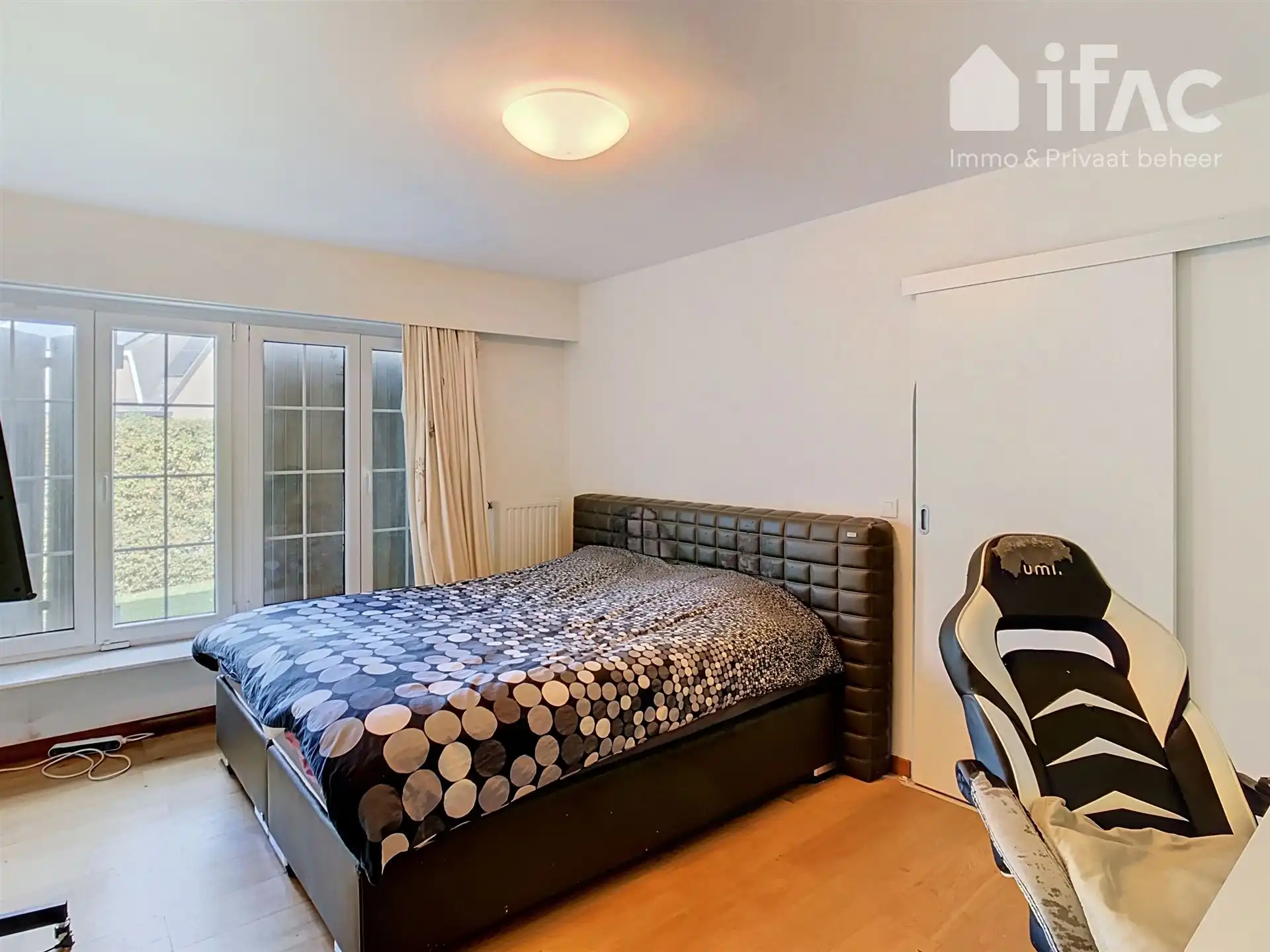 Rustig gelegen bungalow, 3slpks, 2badks foto 13