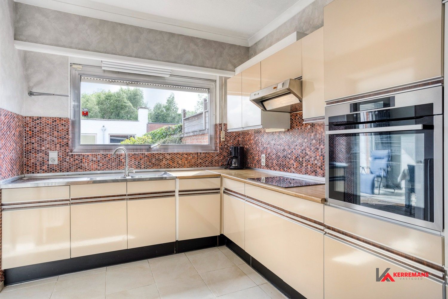 Woning met 3 slaapkamers, tuin en garage. foto 13