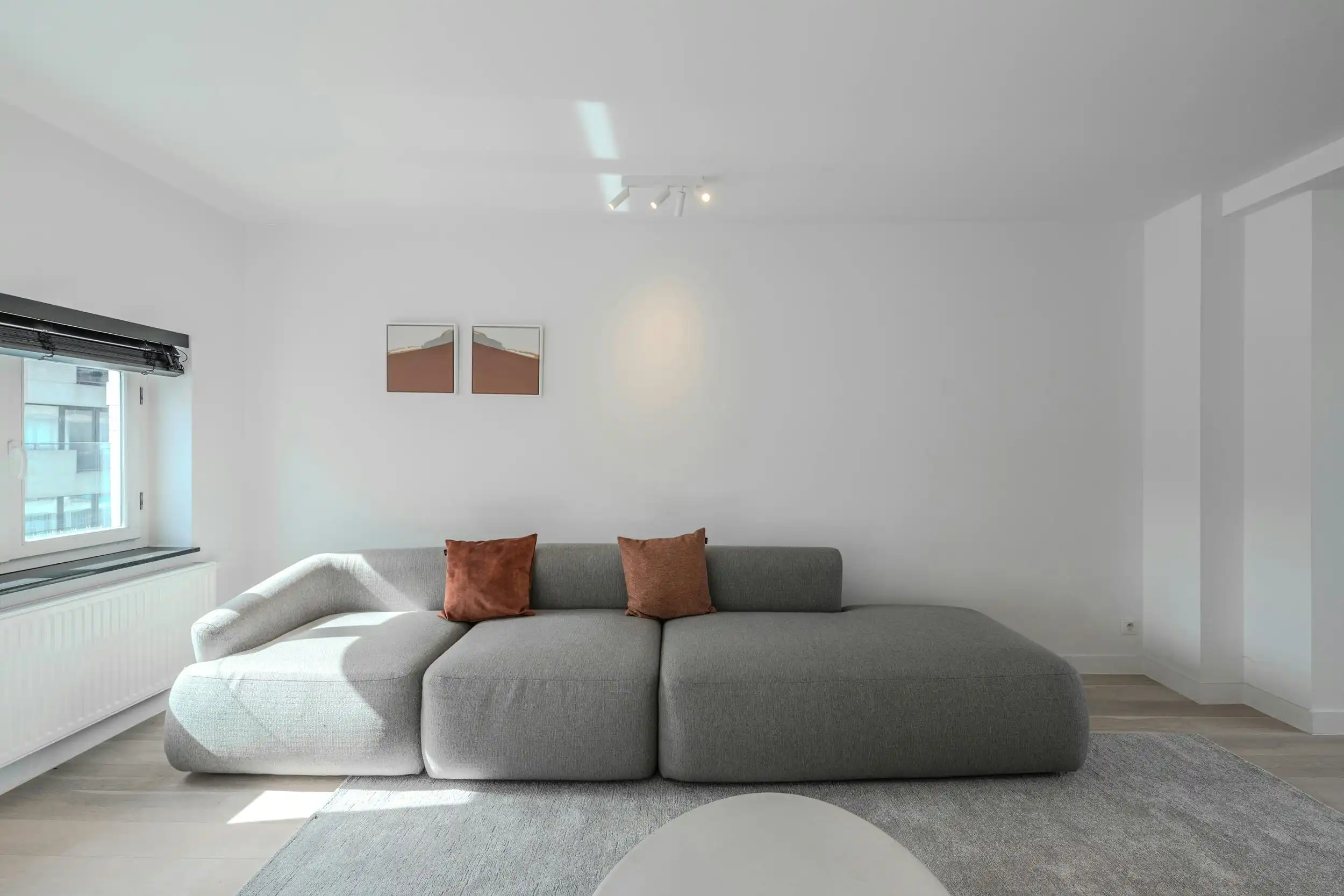 Magnifiek gerenoveerd duplexappartement te Oostende foto 8