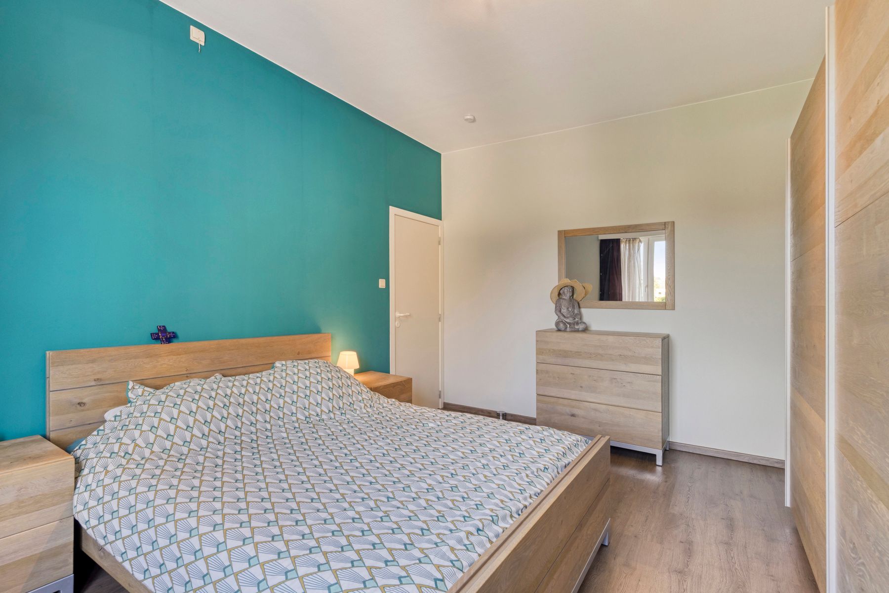 Instapklare woning met 3 slaapkamers, tuin en zonnepanelen! foto 14