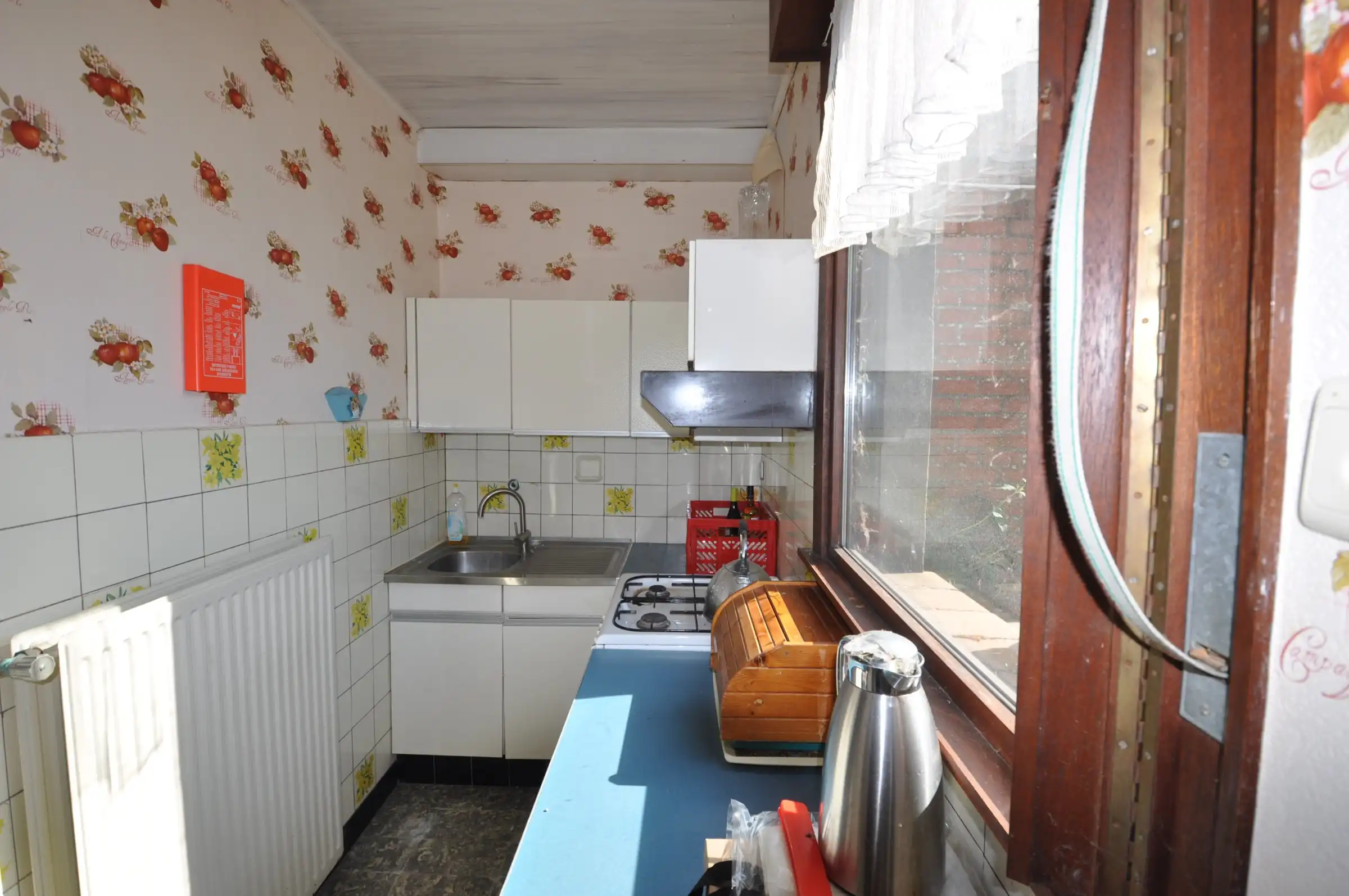 Half-open te renoveren  woning te Zandvoorde foto 3