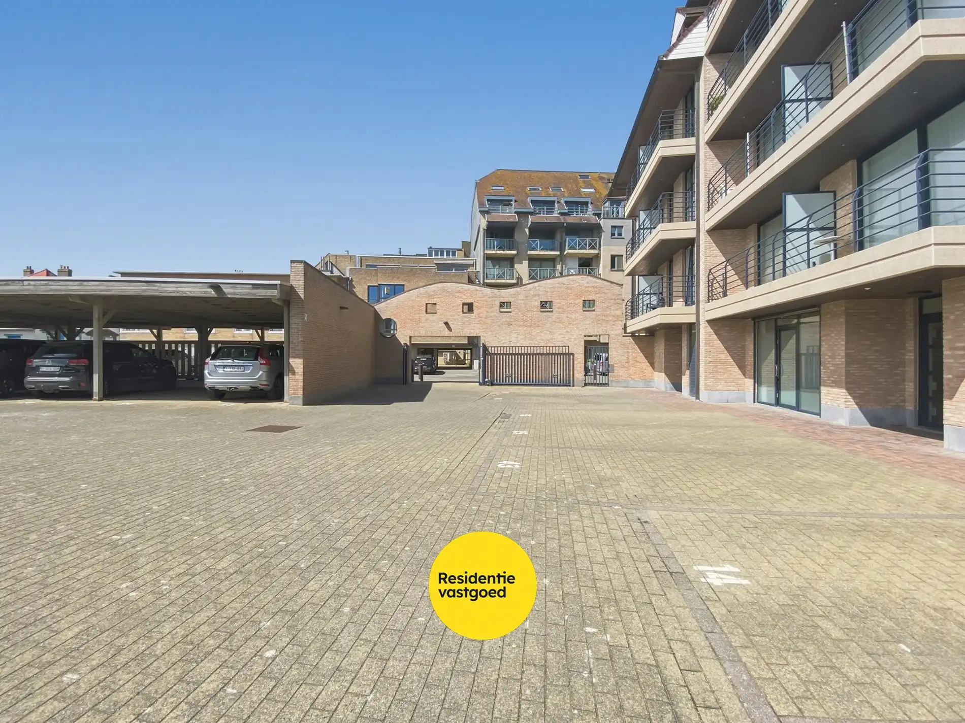 Op te frissen 2-slaapkamerappartement (73m²) te Koksijde Sint-Idesbald.  foto 19