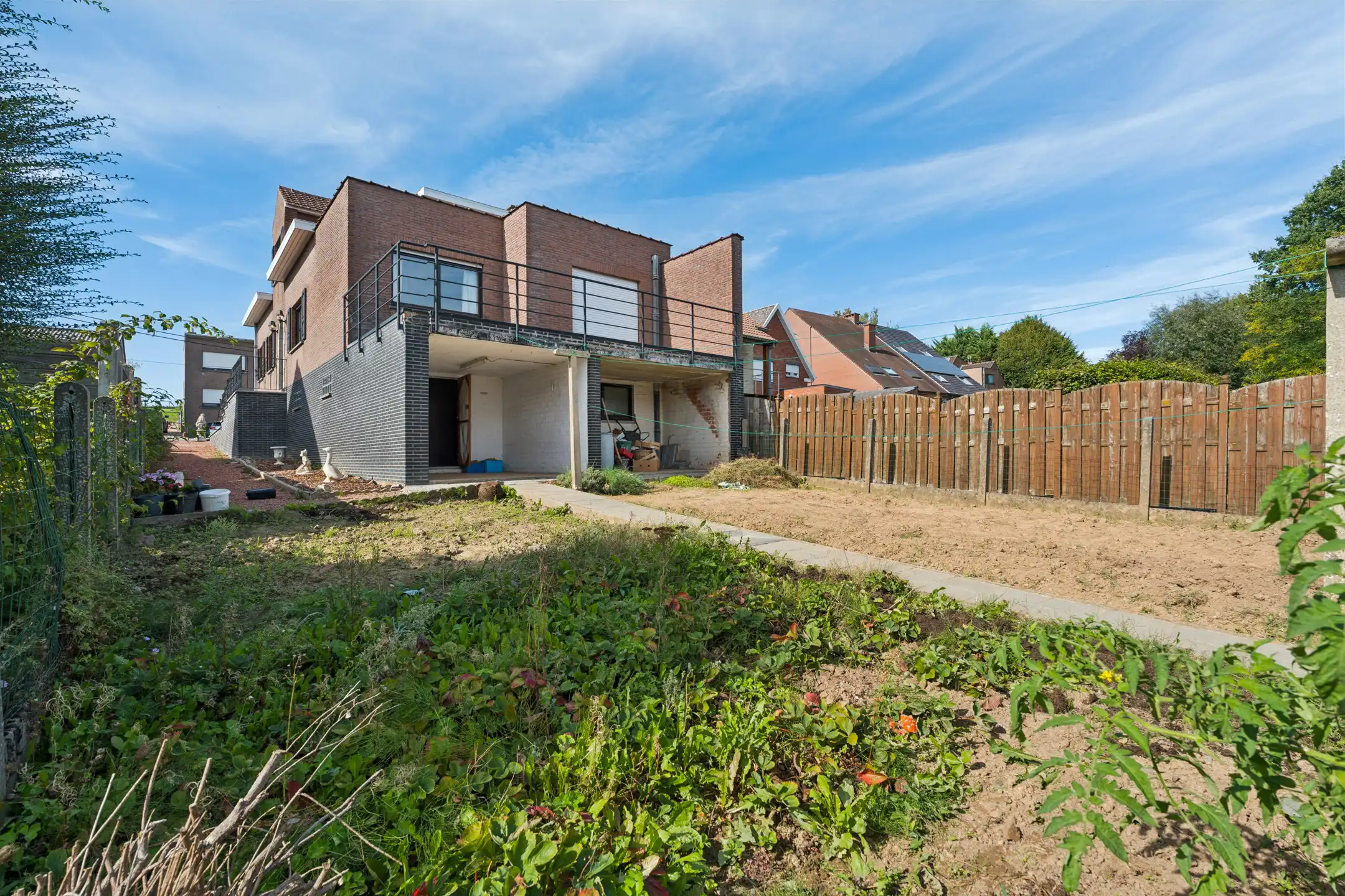 Rustig gelegen gezinswoning met uitbreidingsmogelijkheden foto 16
