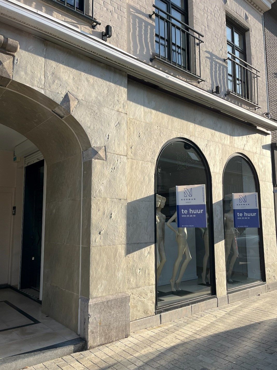 Handelspand te huur in centrum Kuurne! foto 18