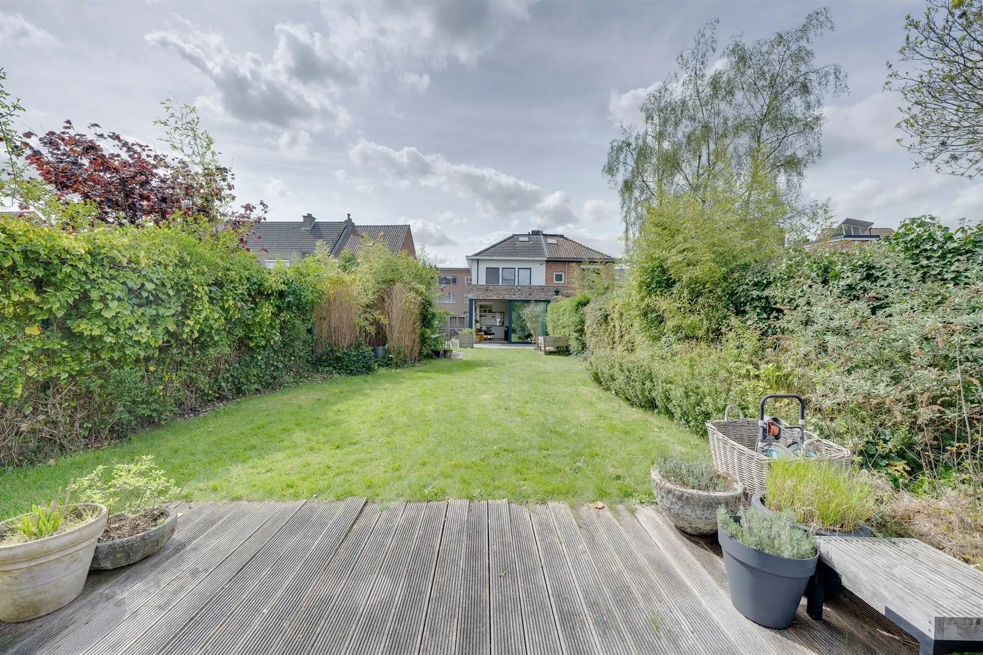 Sfeervolle halfopen woning nabij het dorpshart foto 22