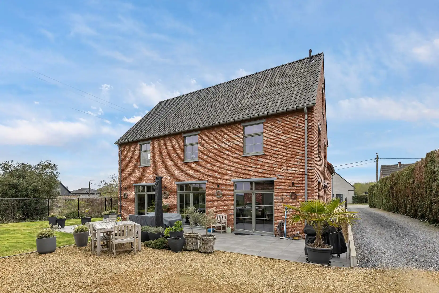 Landelijke woning met uitzicht op het groen foto 3