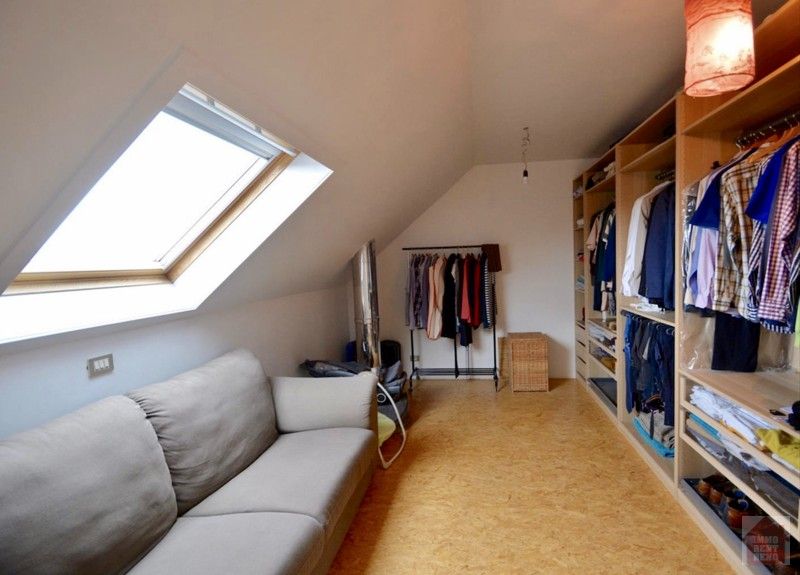 Appartement met 5 slaapkamers en groot terras met uitzicht op de velden foto 12