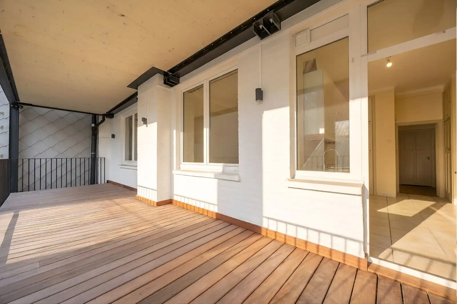 Exclusief aanbod! Riant appartement 153 m2 met 3 slpk én terras foto 2