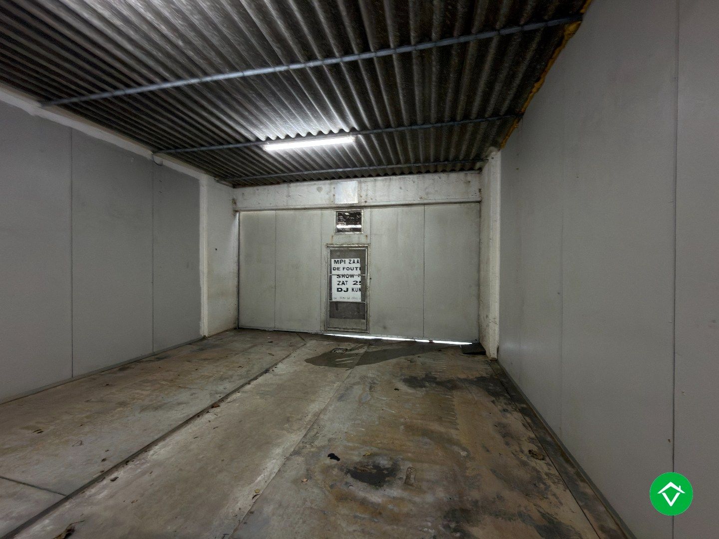 Opslagruimte te huur te Vladslo  foto 8