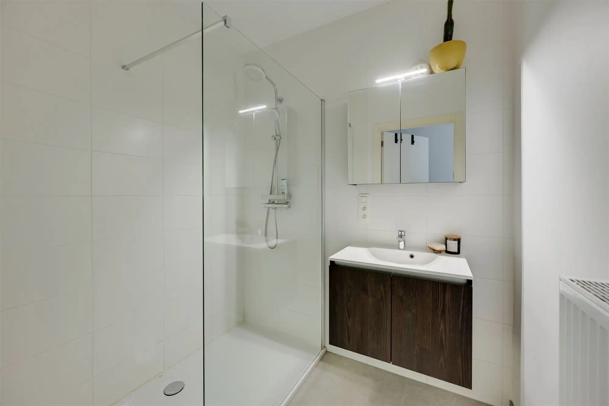 Recent appartement met unieke vergezichten foto 22