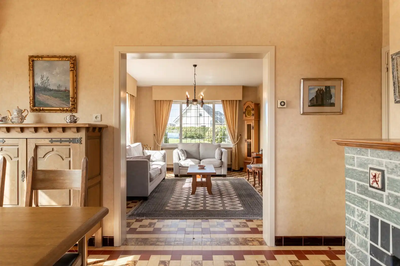 Te renoveren woning met 5 slpks op topligging in Dworp foto 5