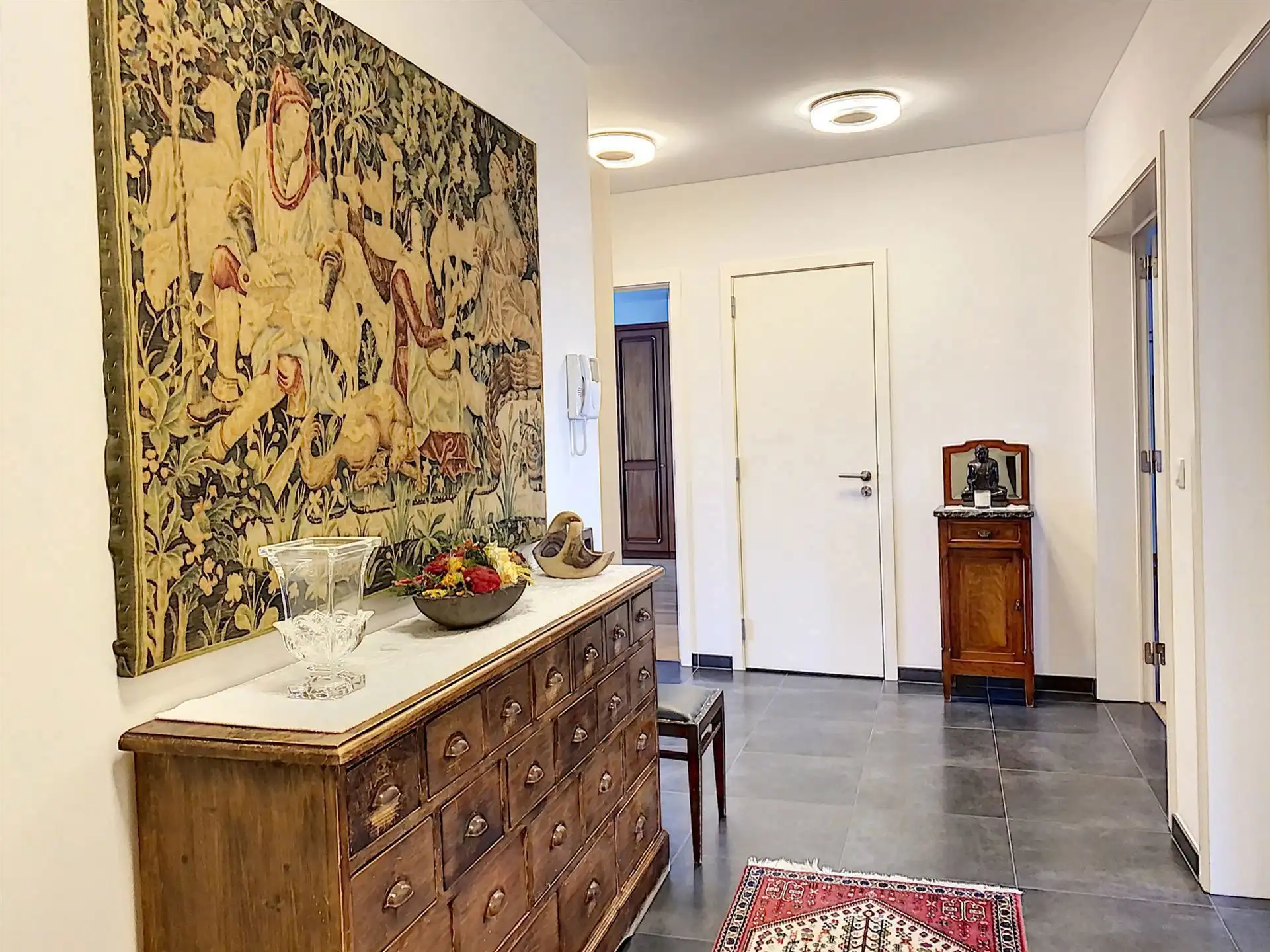 Mooi appartement met 2 slaapkamers + parkeerplaats foto 7