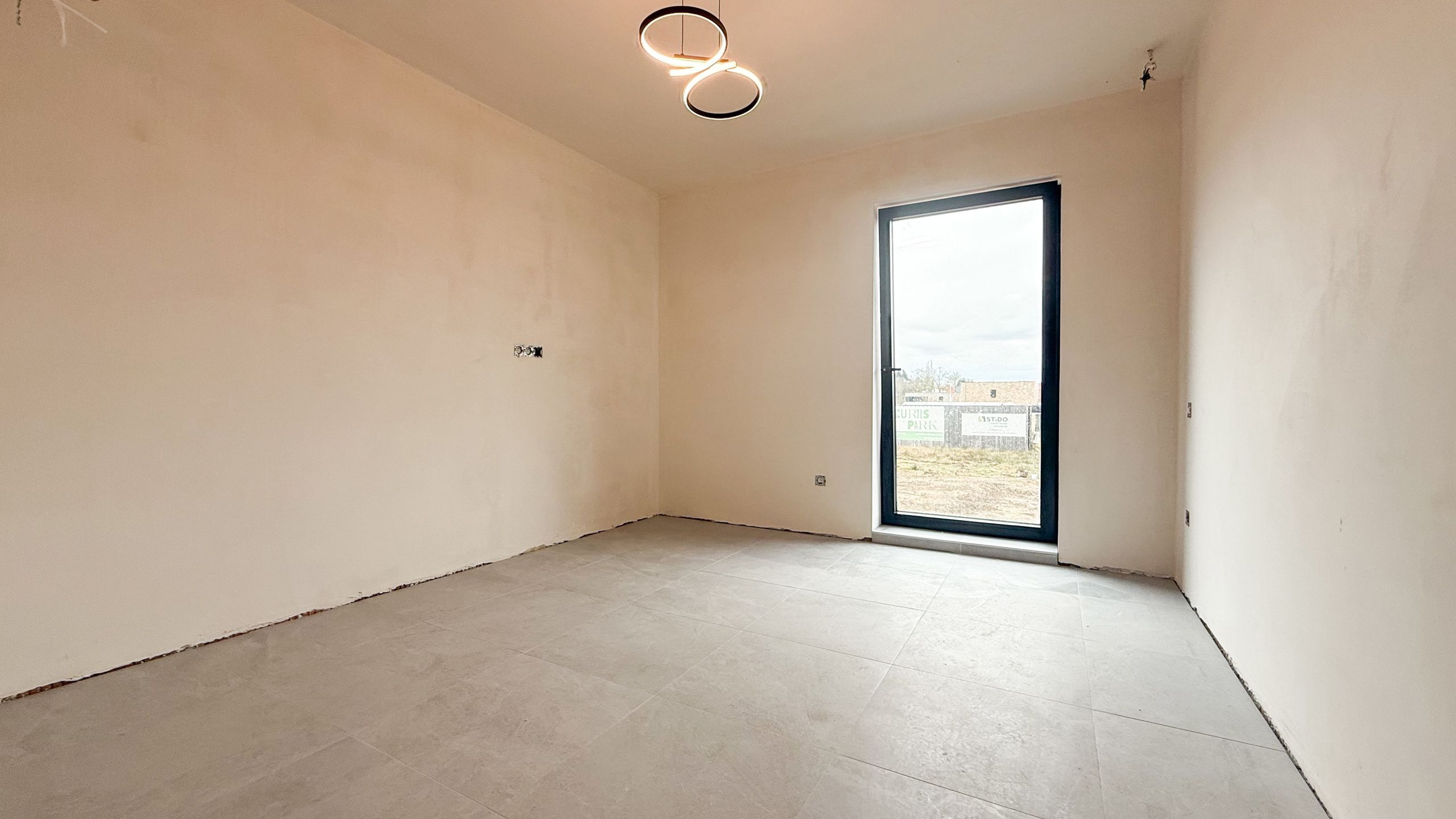 Goed gelegen recente nieuwbouwwoning met 3 slpkm en tuin! foto 13