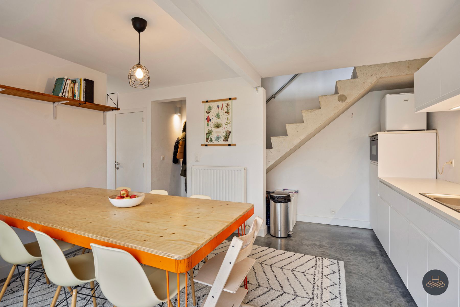 Instapklaar duplex-appartement met tuin foto 5