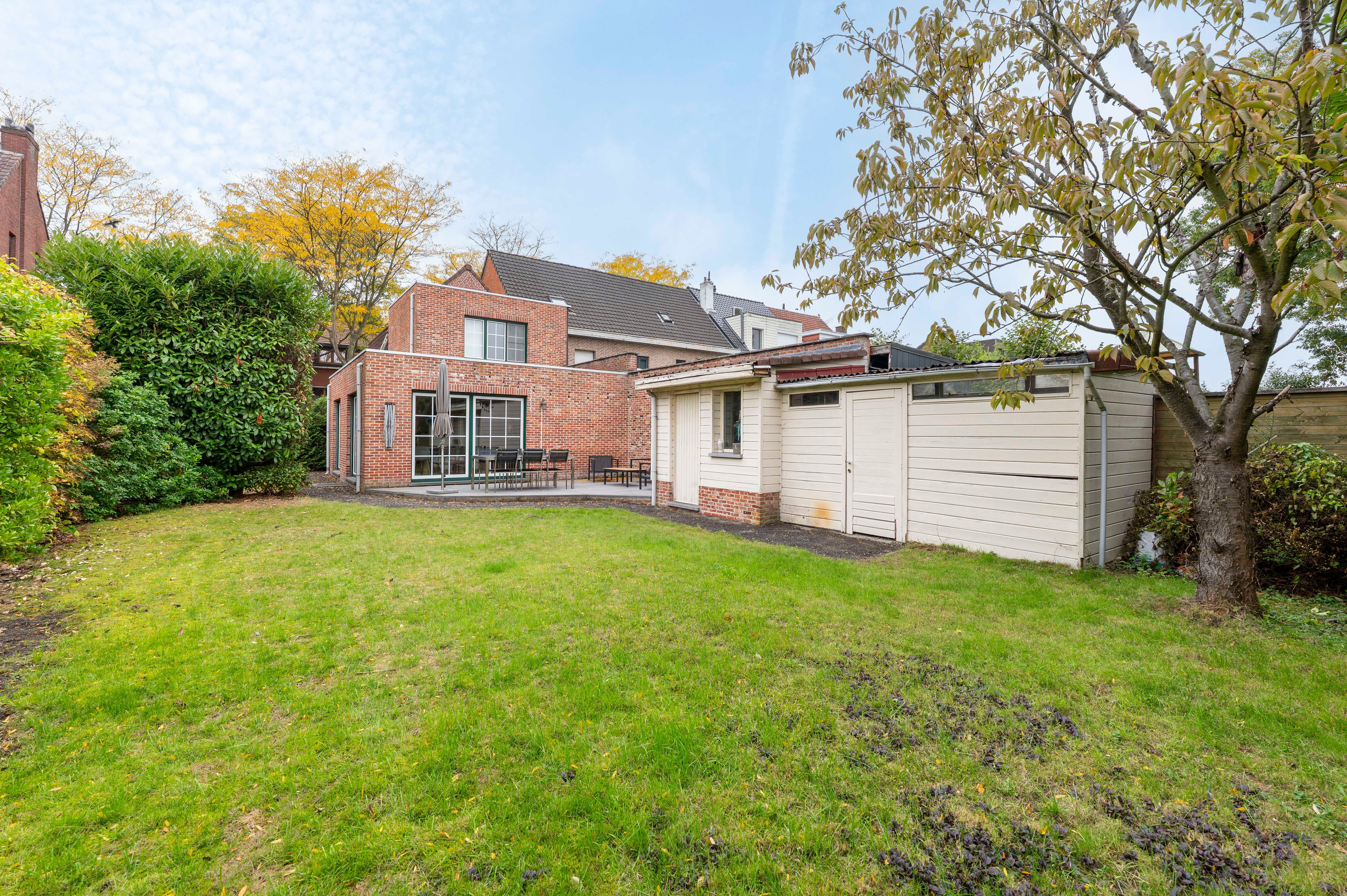 Charmante halfopen bebouwing met toffe tuin en topligging in Brasschaat! foto 22