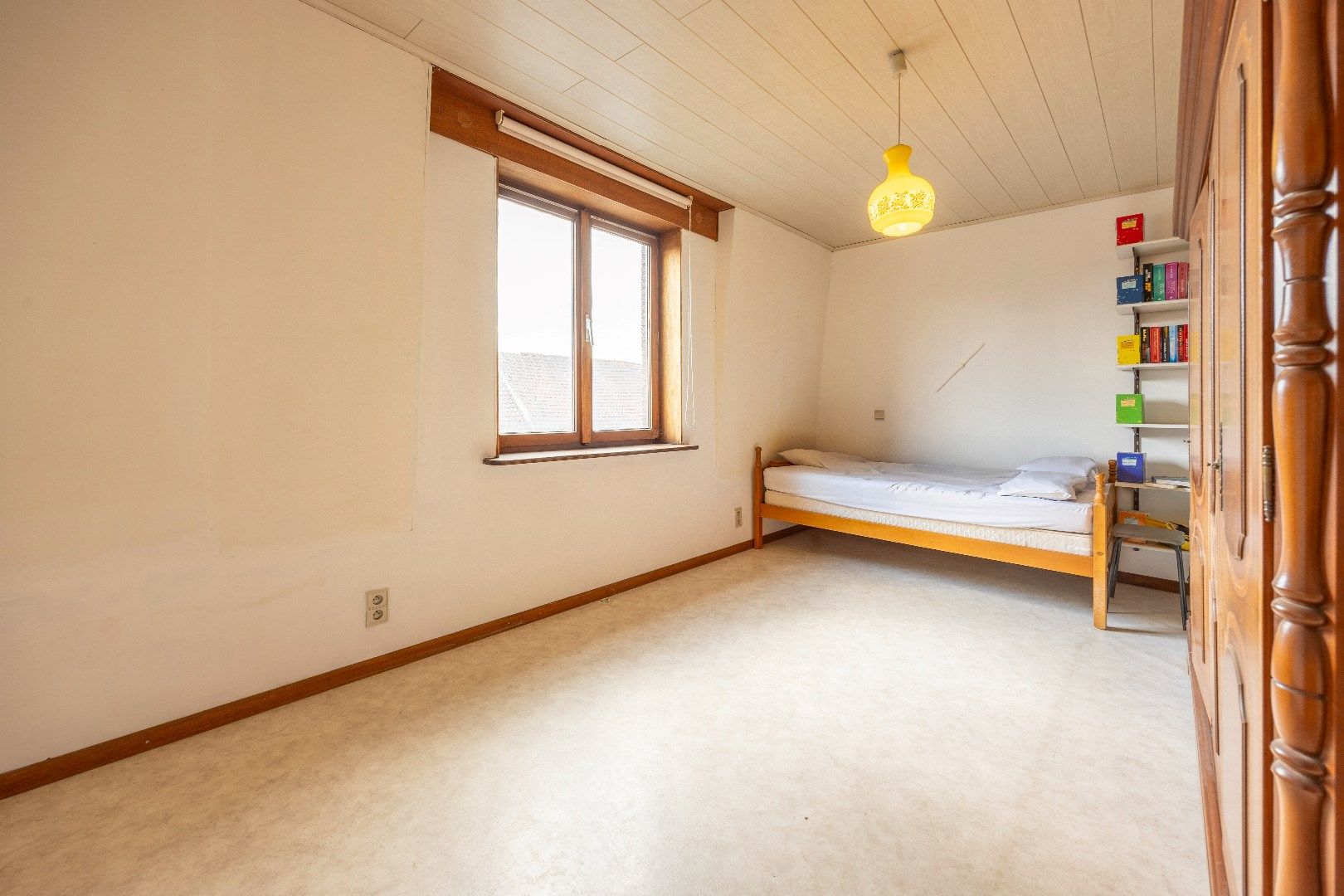 Ruime woning met 3 slaapkamers en tuin foto 12