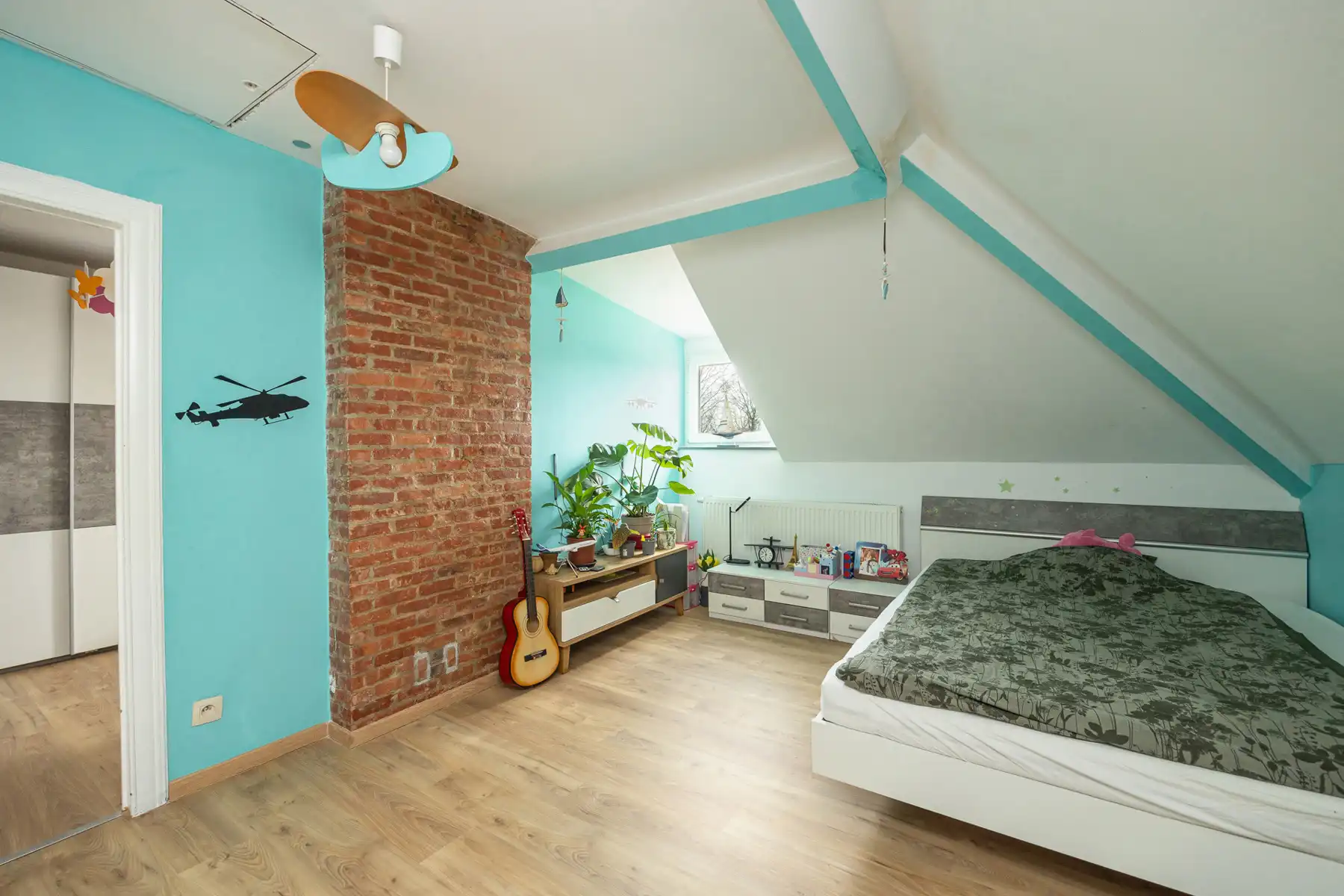 Waauw, ontdek deze charmante en recent vernieuwde woning foto 18