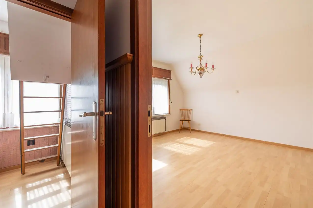 Rustig gelegen woning met 2 slpk en carport foto 35