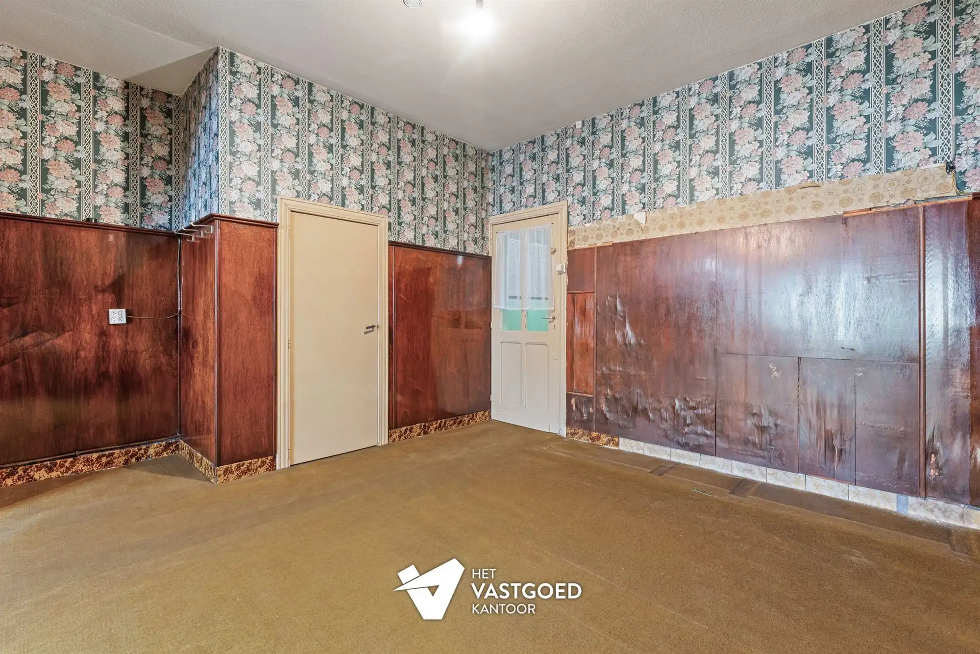 TE RENOVEREN RIJWONING MET 4 SLAAPKAMERS TE BEVERLO foto 7