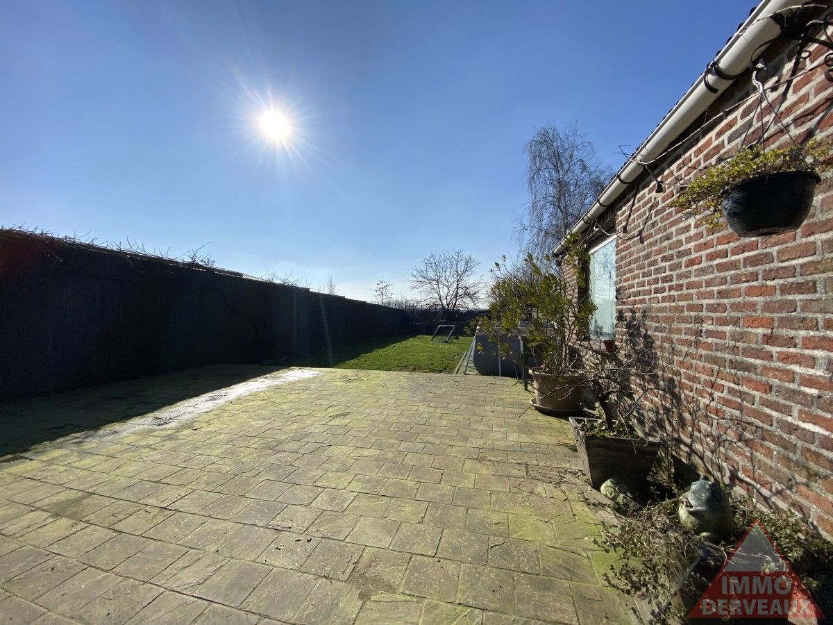 Zonnebeke - Instapklare woning met zongerichte tuin en zijingang foto 11