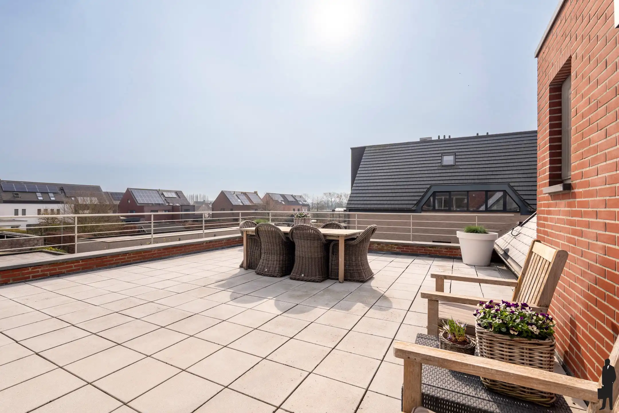 Ruim, lichtrijke penthouse met terras van ca. 55m² te Minderhout foto 24
