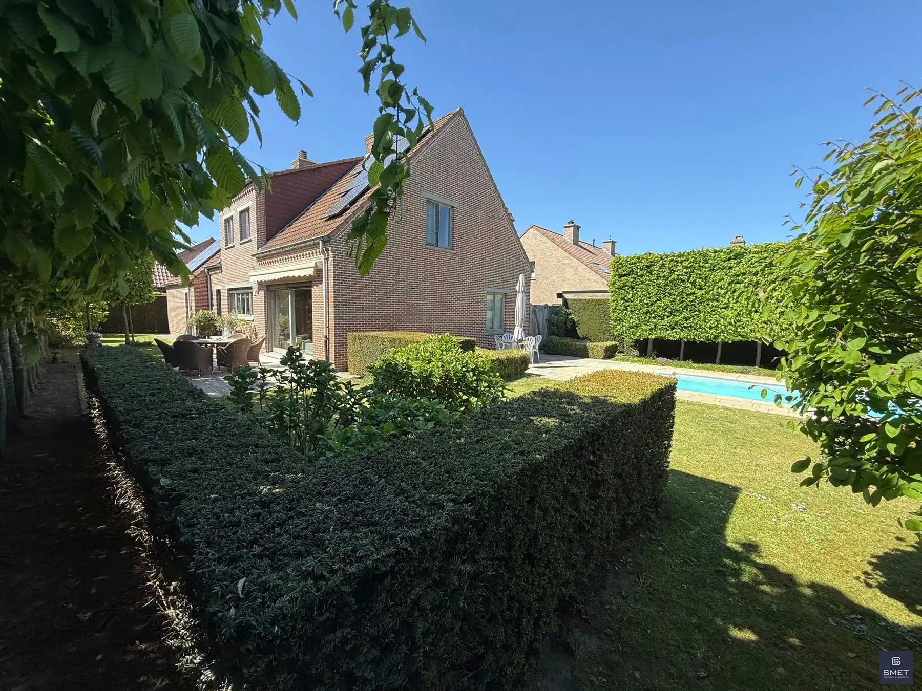 MOOIE VILLA MET 3 SLPKS EN DUB. GAR. OP TOPLIGGING foto 22