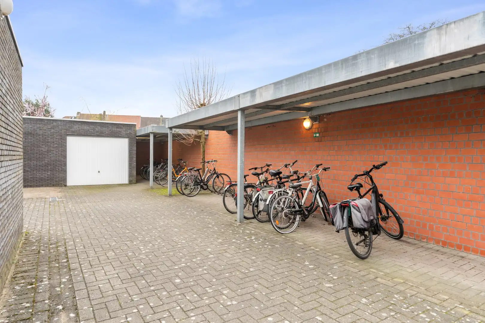 Appartement met zongericht terras te koop foto 13