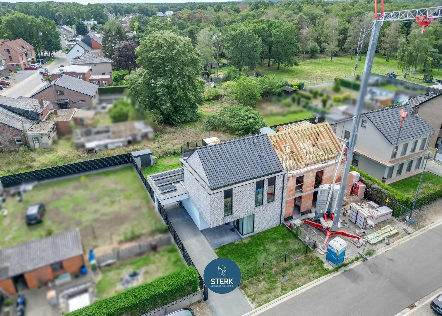 INSTAPKLARE NIEUWBOUWWONING MET 3 TOT 4 SLPKS AAN REGISTRATIERECHTEN !   foto 4